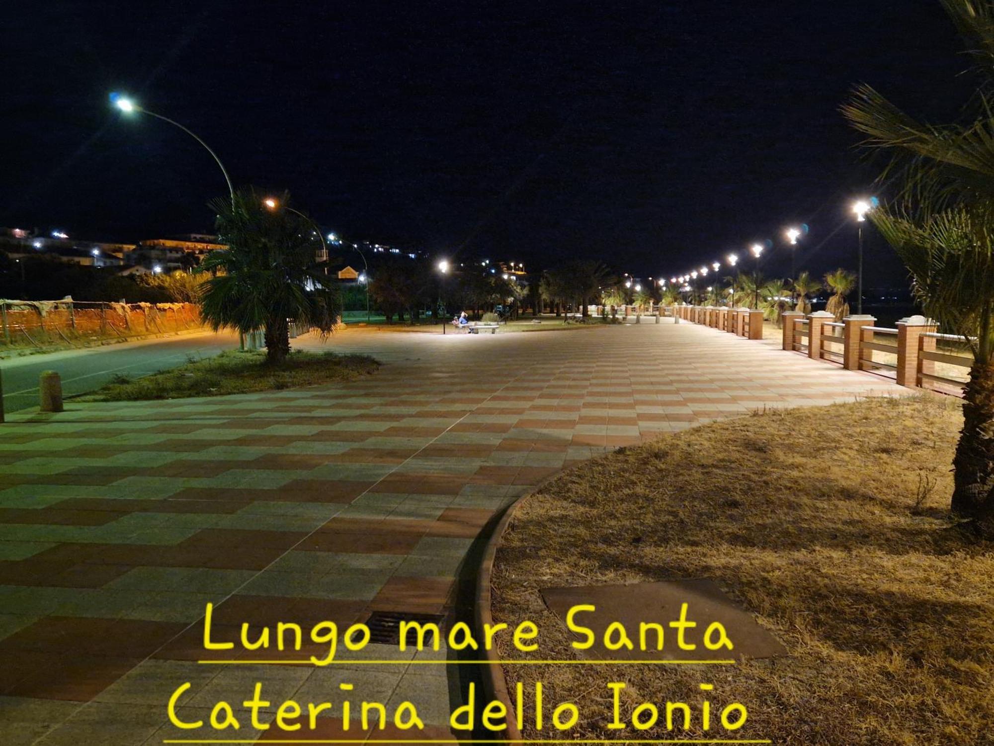 Nina'S House 3 , A 300 Metri Dal Mare Apartment Santa Caterina Dello Ionio Marina Екстериор снимка